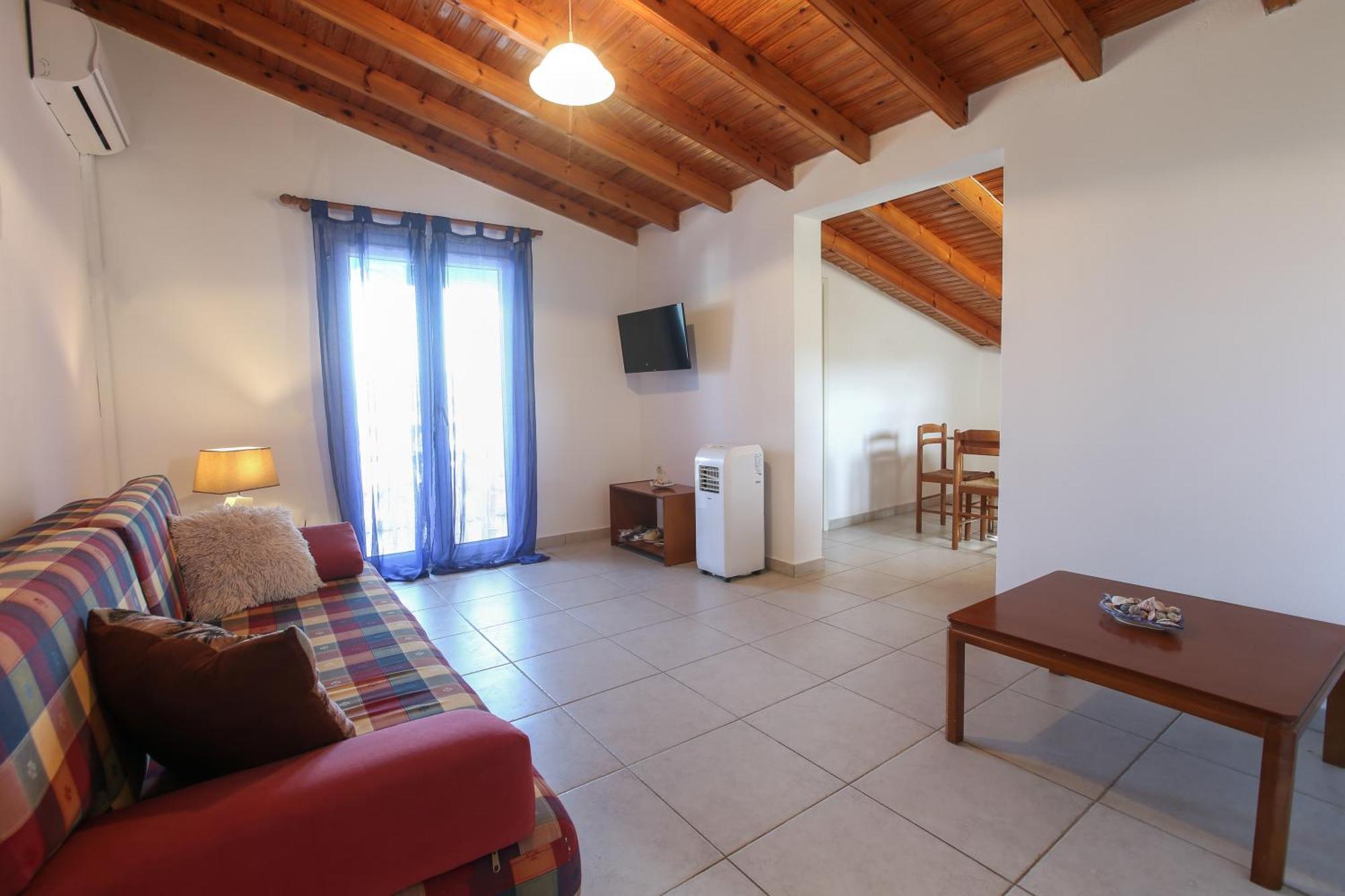 S&C Kosmos Beach Resort Roda  Exterior photo